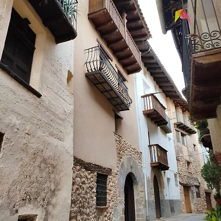 Casa Les Donfelises Peñarroya de Tastavins